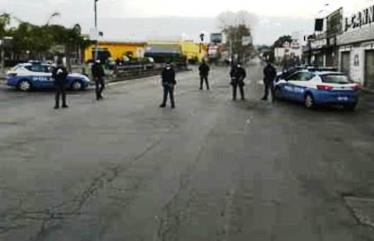 Coronavirus: controlli a tappeto della Polizia e posti di blocco a Catania